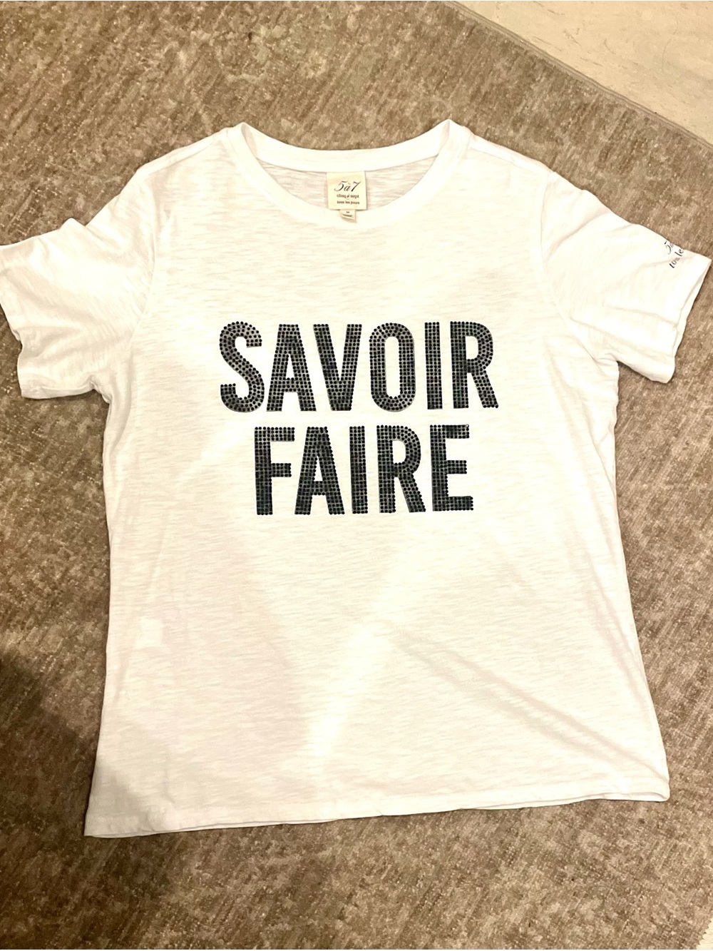 cinq a sept SAVIOR FAIRE T-shirt Short White with Black Rhinestone Studs Medium - Picture 11 of 11